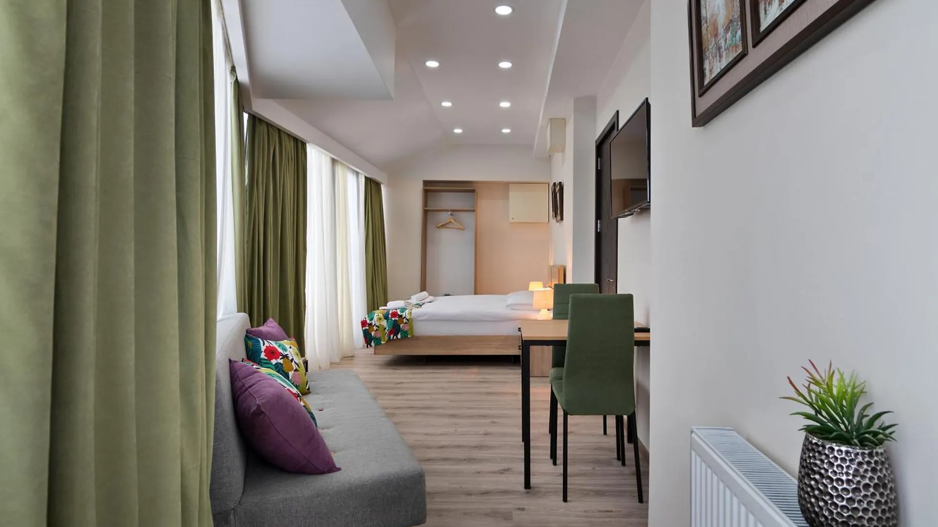 New Tiflis Apartments In The Center Of Tbilisi City 0*,  גאורגיה