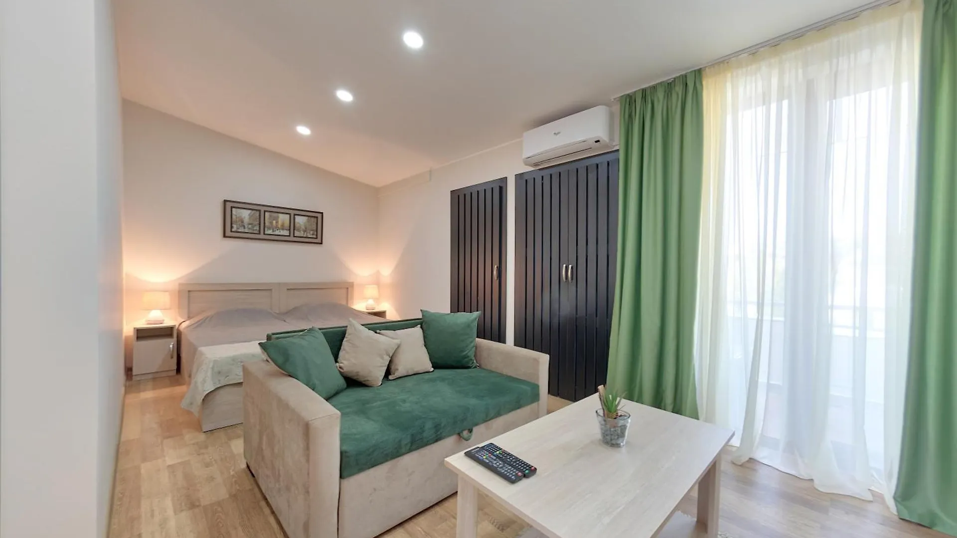New Tiflis Apartments In The Center Of Tbilisi City גאורגיה